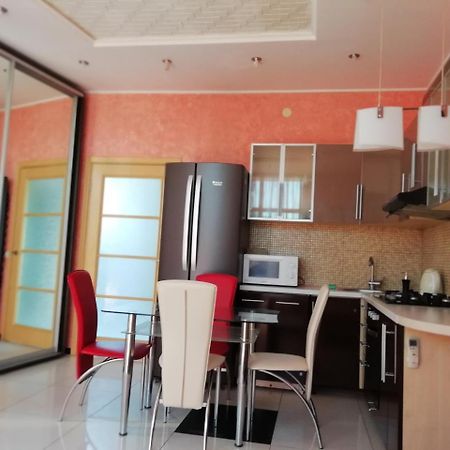 Villa Тownhouse 84 à Petropavlovskaya Borshchagovka Extérieur photo