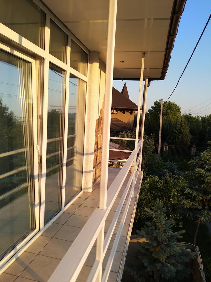 Villa Тownhouse 84 à Petropavlovskaya Borshchagovka Extérieur photo