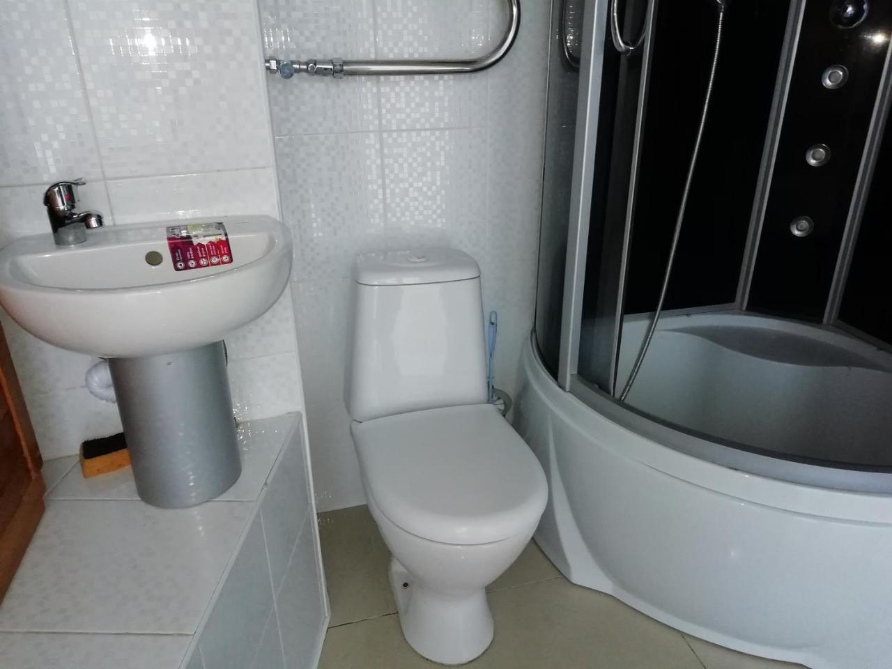 Villa Тownhouse 84 à Petropavlovskaya Borshchagovka Extérieur photo